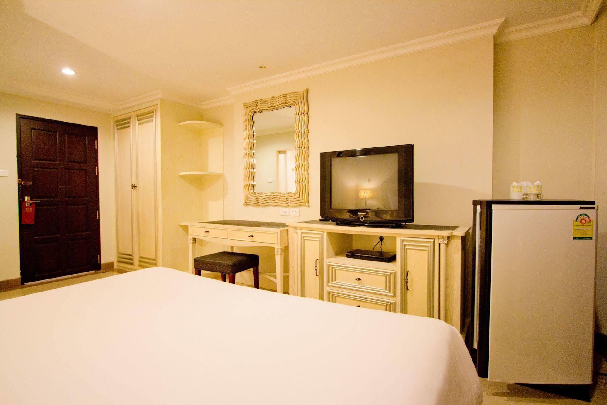 Lk Mansion Aparthotel Pattaya Exterior photo